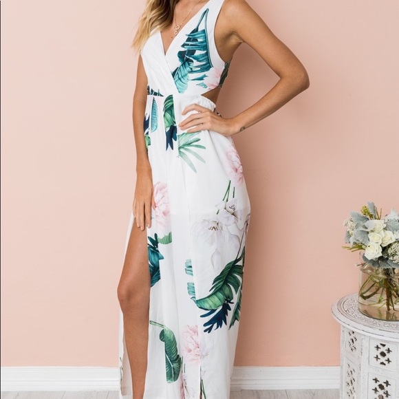 ♦️🆕White Floral Wide Leg Split Jumpsuit - Picture 4 of 7
